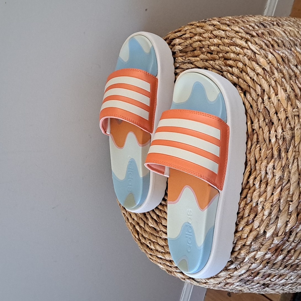 Adidas Unisex Adilette Athletic/Athleisure Print Platform‎ Slide Sandals Size 9